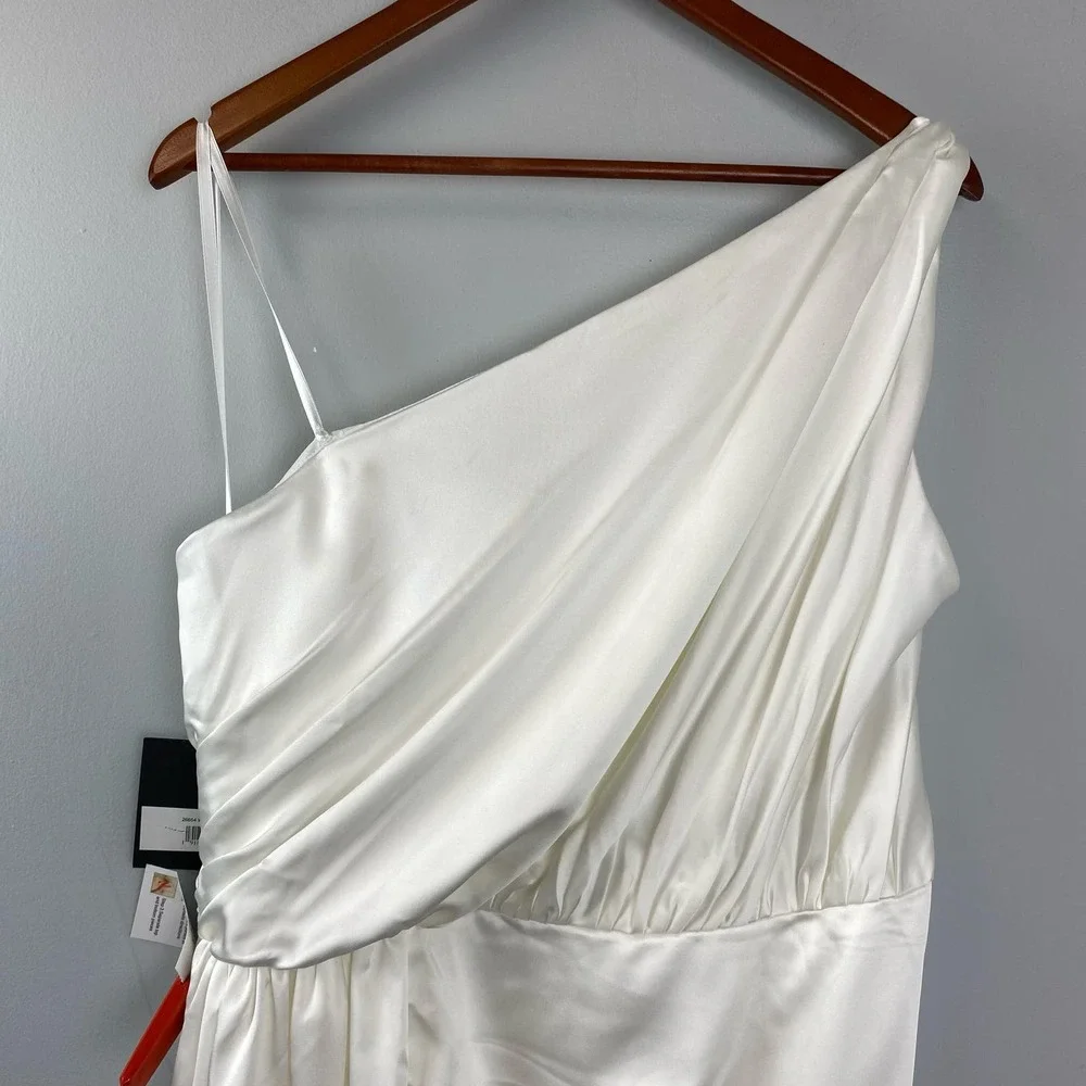 MAC DUGGAL Ieena Draped One Shoulder Satin Gown Size 14 26654 $398 - Picture 8 of 11